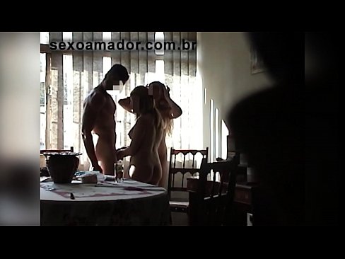 ❤️ Sex Frënn invitéieren e risege Mann an en Dräier mat him ❤ Porno op lb.yespornpics-com.ru ☑