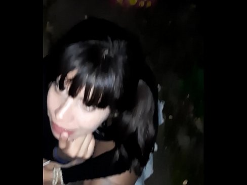 ❤️ Op der Strooss geschwollen Penis am Austausch fir Séissegkeeten ❤ Porno op lb.yespornpics-com.ru ☑